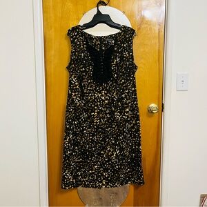 Jessica Howard Plus Size 16W Sleeveless A-line Leopard Print Dress with Stretch